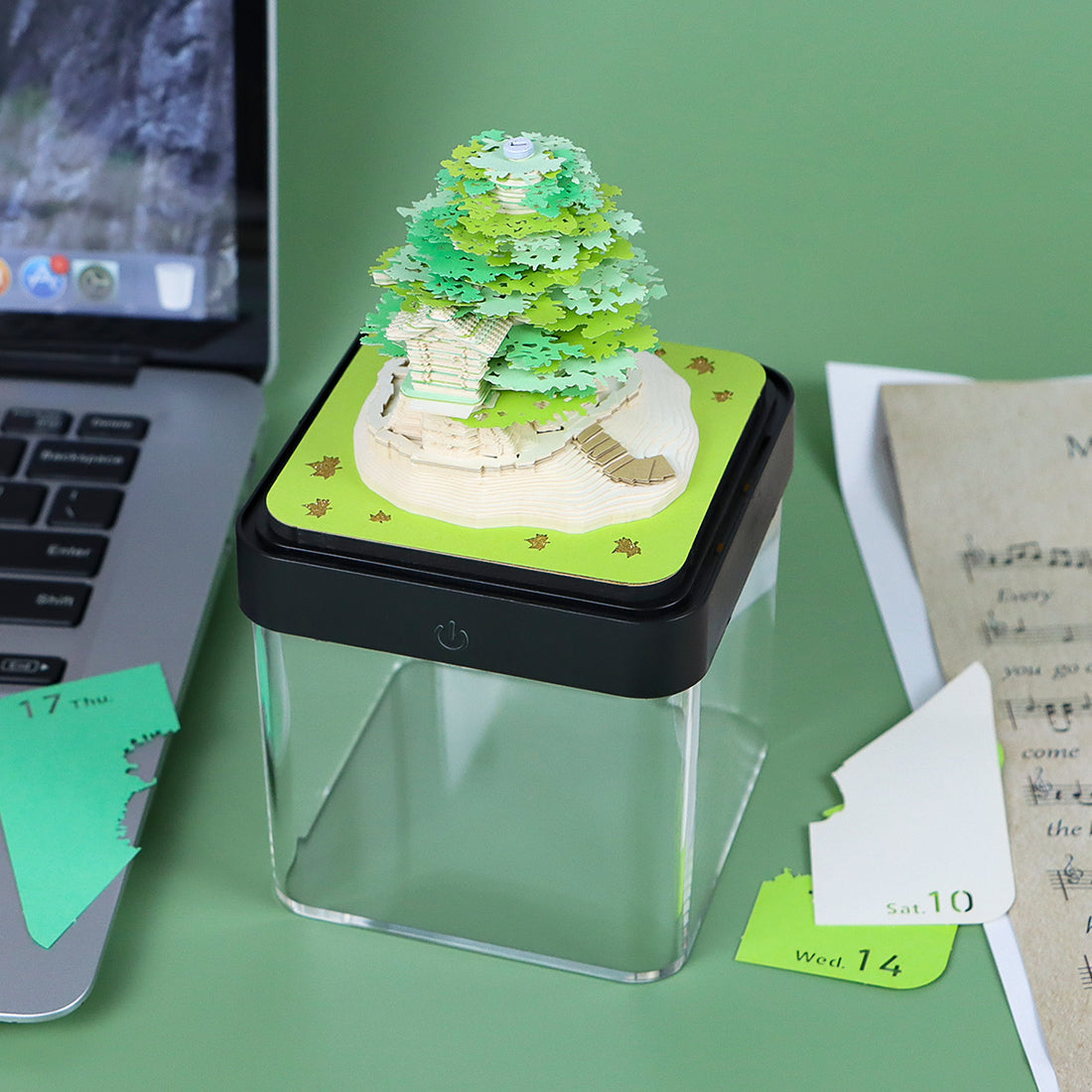 Arbre vert (avec lumière et calendrier 2026)